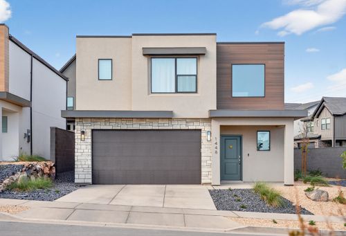 1448 S Staircase Way, Washington, UT, 84780-8647 | Card Image