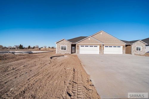572 Zions St, Shelley, ID, 83274-1049 | Card Image