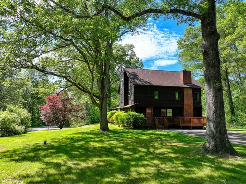 7 Elliotts Ln, Highland, NY, 12528-2905 | Card Image