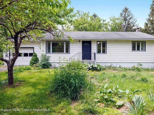 37 Marys Ln, Stone Ridge, NY, 12484-5424 | Card Image