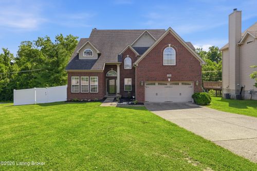 11700 Washington Green Rd, Louisville, KY, 40229-5533 | Card Image