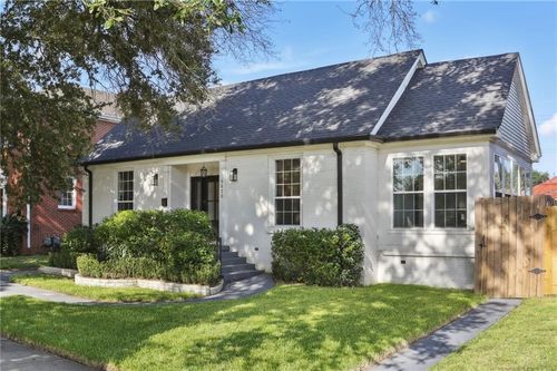 5870L Canal Boulevard, New Orleans, LA, 70124 | Card Image