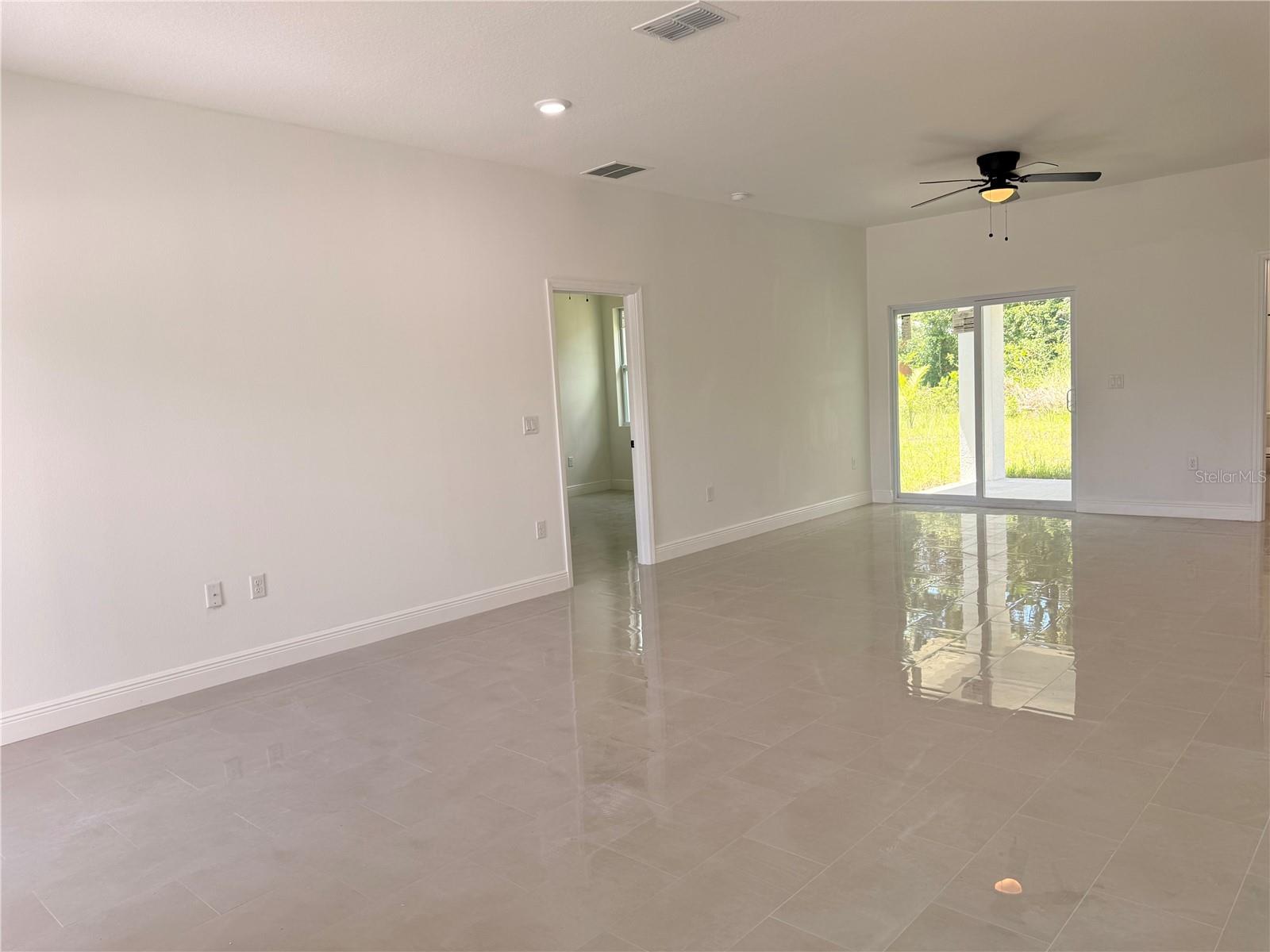 Residential Lease in PALM BAY 4