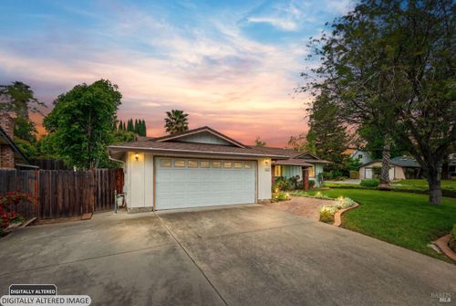 1913 Capitola Way, Fairfield, CA, 94534-3022 | Card Image