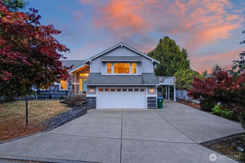 624 Evans Ave, Port Angeles, WA, 98363-1639 | Card Image