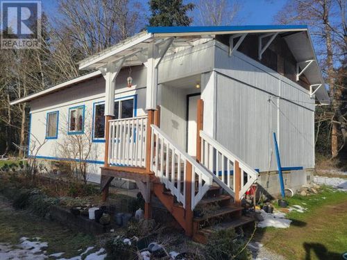 4649 Cedar St, Gillies Bay, BC, V0N1W0 | Card Image