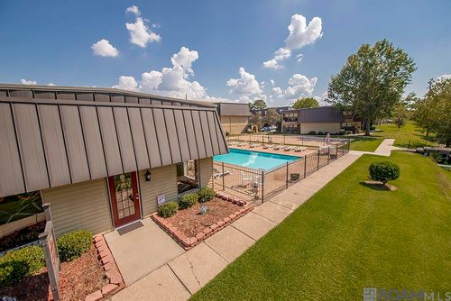 8-10298 W Winston Ave, Baton Rouge, LA, 70809-2543 | Card Image