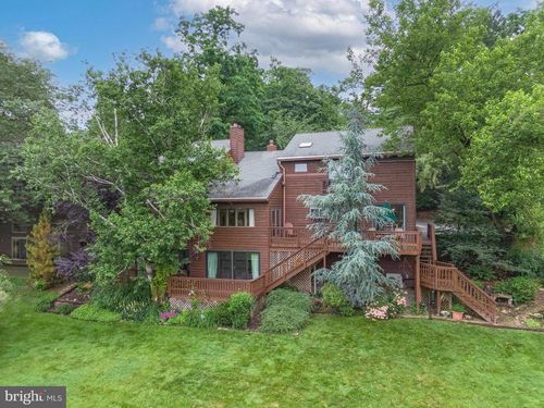 16 Golfview Ln, READING, PA, 19606-9597 | Card Image