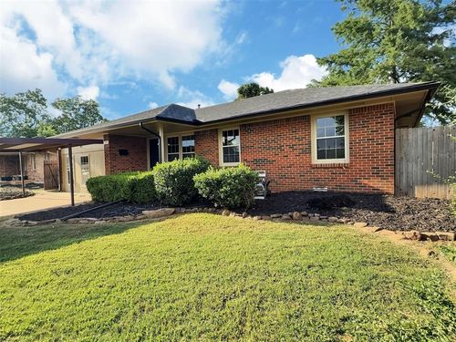 133 W Steed Dr, Midwest City, OK, 73110-4549 | Card Image
