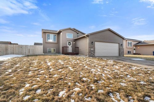 925 E Steep St Street, Tea, SD, 57064 | Card Image