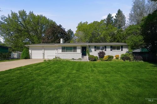 3417 N Kelly Way, Boise, ID, 83704-4624 | Card Image