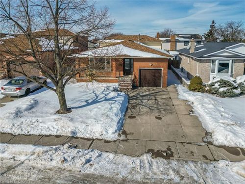 209 Ravenbury Drive, Hamilton, ON, L8W2J2 | Card Image