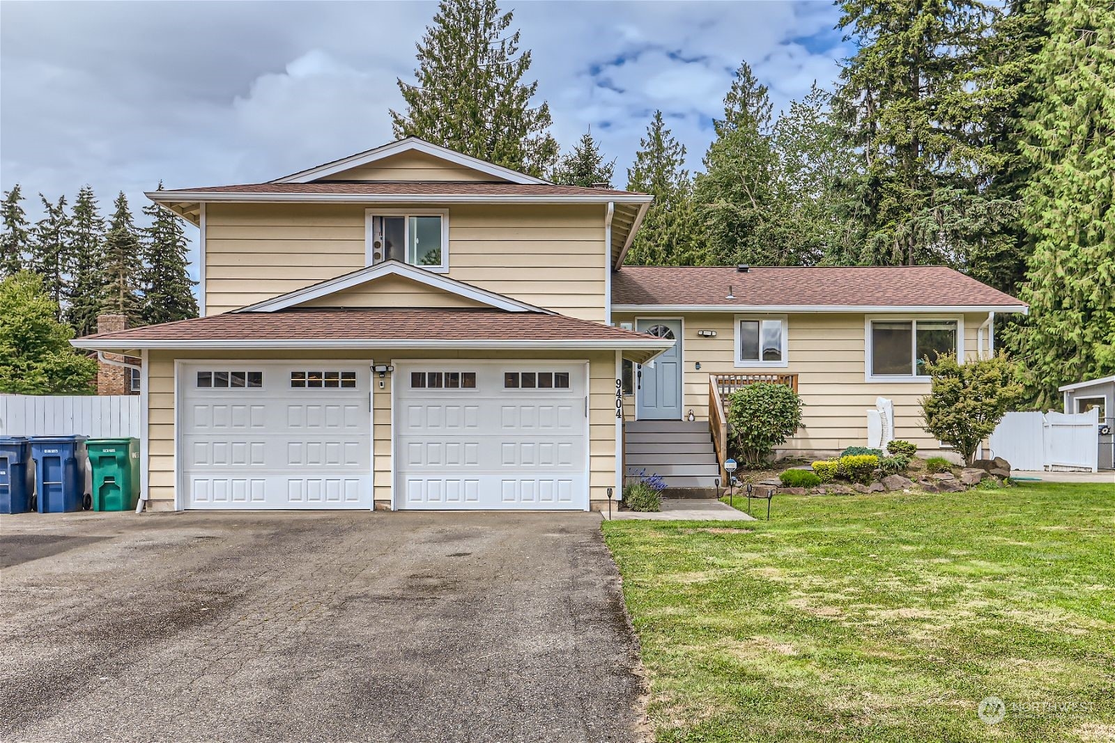 60th Dr, Marysville, WA 98270