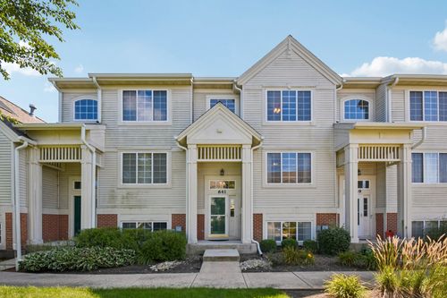 641 S Rosehall Ln, Round Lake, IL, 60073-4267 | Card Image