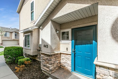 443 Kent Dr, North Salt Lake, UT, 84054-6033 | Card Image