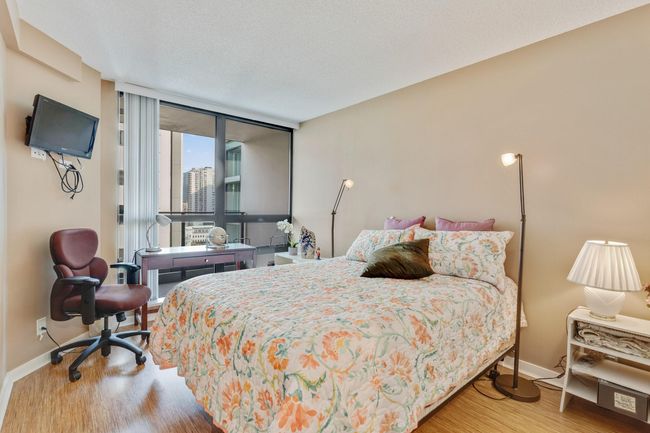 1227 - 933 Hornby Street, Condo with 1 bedrooms, 1 bathrooms and 1 parking in Vancouver BC | Image 12