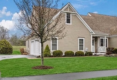 26-26 Sanctuary Ln, Hopkinton, MA, 01748-2428 | Card Image