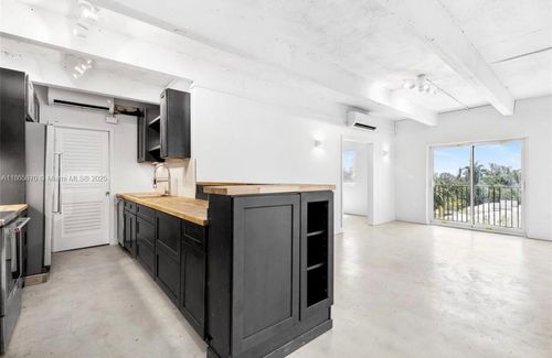 apt-504-860 Ne 78th St, Miami, FL, 33138-4733 | Card Image