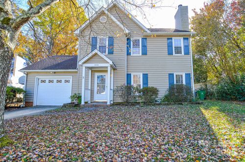 3500 Rosedown Dr, Matthews, NC, 28105-3763 | Card Image