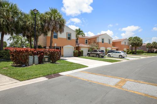 6881 Willow Creek Run, Greenacres, FL, 33463 | Card Image