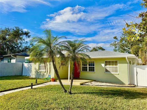 185 22nd Ave N, ST PETERSBURG, FL, 33704-3429 | Card Image