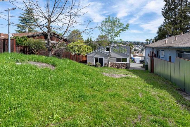 Back Yard | Image 23