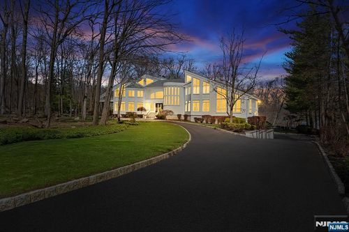 817 W Shore Dr, Kinnelon, NJ, 07405-2119 | Card Image