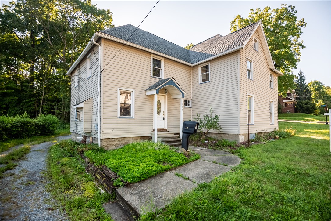 Walnut St, Sharpsville, PA 16150