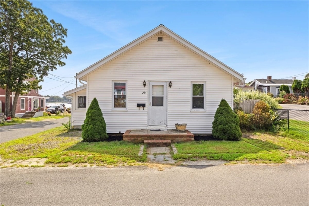 Pinehurst Dr, Wareham, MA 02571