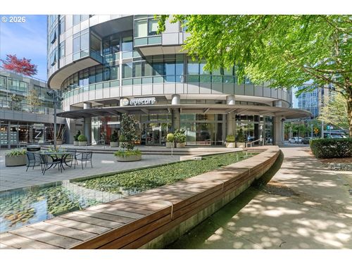 812-3601 S River Pkwy, Portland, OR, 97239-4553 | Card Image