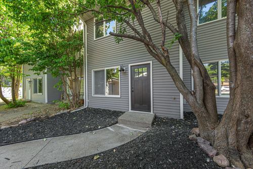 1641 Pleasant View Dr, North Mankato, MN, 56003-2429 | Card Image