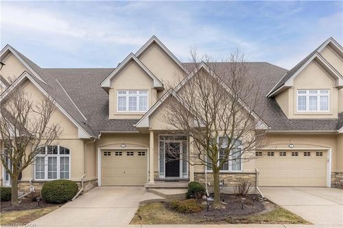 13-8142 Costabile Dr, Niagara Falls, ON, L2H3M3 | Card Image