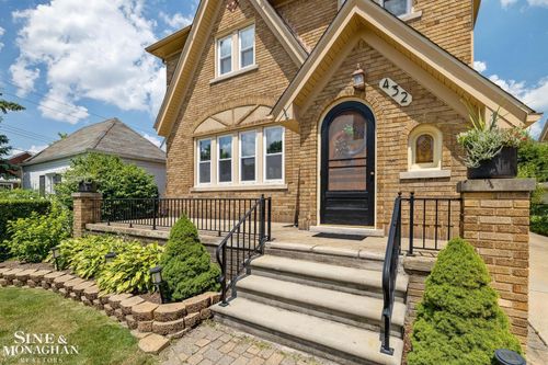 432 Calvin Ave, Grosse Pointe Farms, MI, 48236-3204 | Card Image