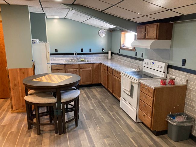 101 Iowa Highway 21, Home with 0 bedrooms, 0 bathrooms and null parking in Dysart IA | Image 13