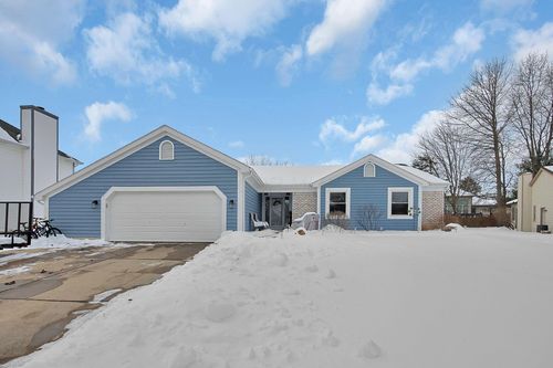 97 Crossing Pl, Johnstown, OH, 43031-9499 | Card Image