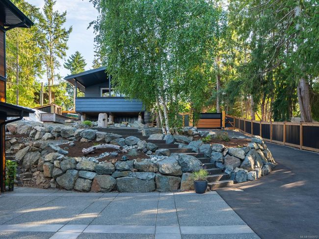 1380 Reef Rd, House other with 2 bedrooms, 4 bathrooms and 6 parking in Nanoose Bay BC | Image 67