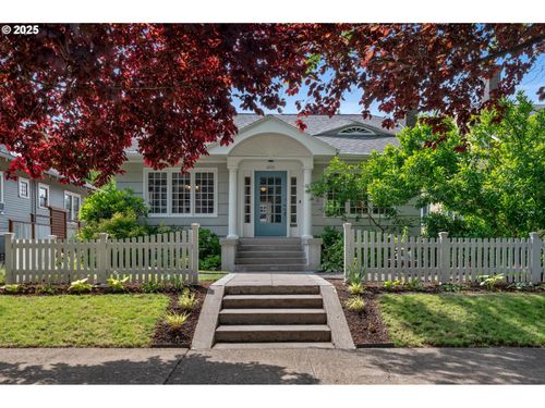 4063 Ne 30th Ave, Portland, OR, 97212-1703 | Card Image