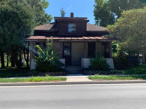 432 N Main St, Fairmount, IN, 46928-1632 | Card Image