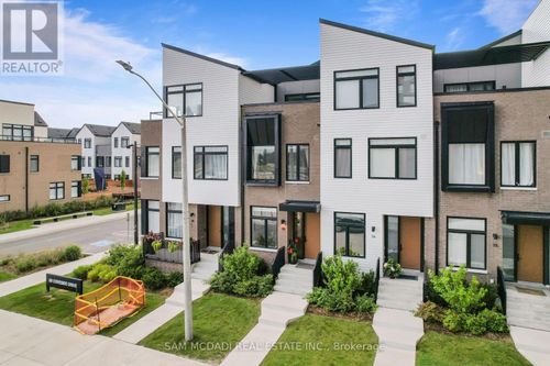 35-50 Coveside Dr, Mississauga, ON, L5H0B2 | Card Image