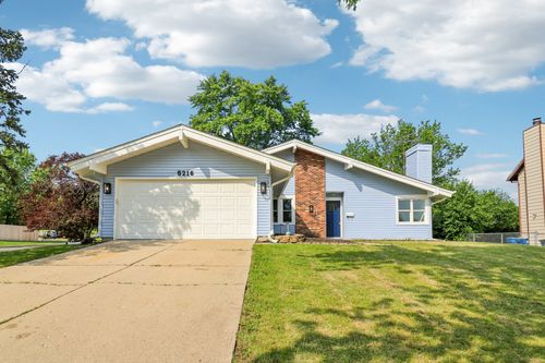 5216 Arlington Cir, Hanover Park, IL, 60133-5519 | Card Image
