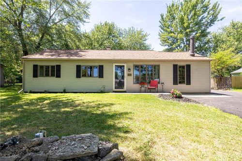 1948 Coventry Dr, Brunswick, OH, 44212-4174 | Card Image