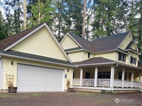 950 N Potlatch Dr, Hoodsport, WA, 98548-9584 | Card Image