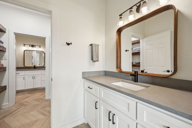 201 Morningside Dr, Townhouse with 3 bedrooms, 5 bathrooms and null parking in Roanoke TX | Image 30