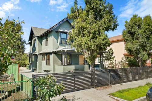 2745 Kenwood Ave, Los Angeles, CA, 90007 | Card Image