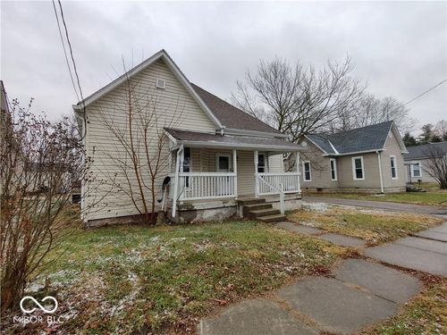 844 Franklin St, Shelbyville, IN, 46176-1012 | Card Image