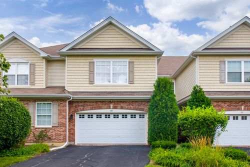 547 Bobby Ann Ct, Roselle, IL, 60172-0076 | Card Image