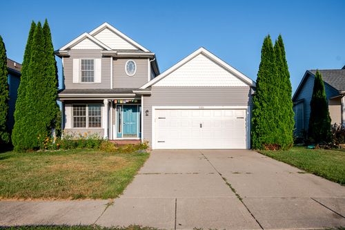 1368 Yarrow Dr, Holt, MI, 48842-8782 | Card Image