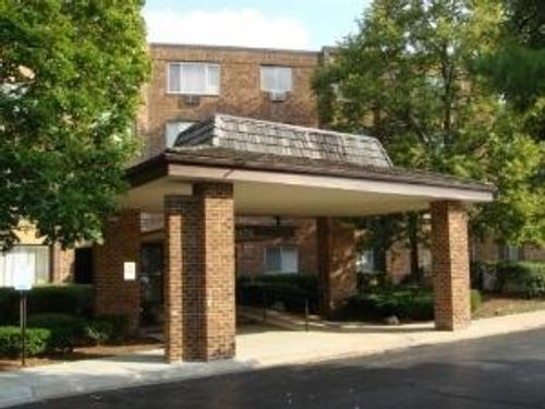 apt-219-1375 Rebecca Dr, Hoffman Estates, IL, 60169-1042 | Card Image