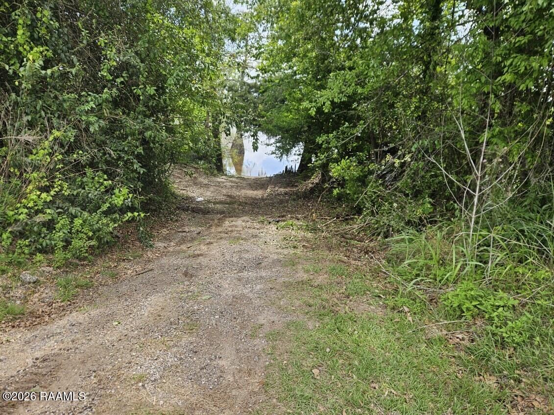 Land in Melville 5