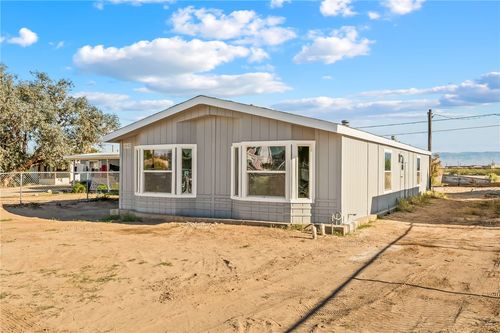 10102 S River Delta Rd, Mohave Valley, AZ, 86440-9680 | Card Image